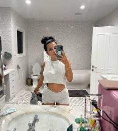 Carine12@, 27 ans, hétérosexuel, Femmes, Bastia, Corse, France