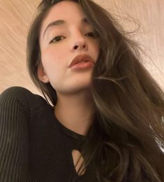 Gloria, 26 ans, hétérosexuel, Femmes, Brest, Bretagne, France