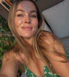 Solange, 41 ans, hétérosexuel, Femmes, Lourdes, Languedoc-Roussillon-Midi-Pyrénées, France