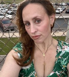 Marie, 44 ans, hétérosexuel, Femmes, Avon, Ile-de-France, France