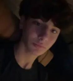 Alexxxxx, 19 ans, hétérosexuel, Hommes, Paris, Ile-de-France, France