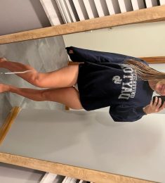 Melanie Angele, 30 ans, bisexuel, Femmes, Montpellier, Languedoc-Roussillon-Midi-Pyrénées, France