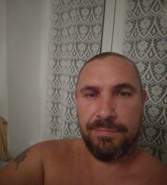 Xxxx1981@, 45 ans, hétérosexuel, Hommes, Orange, Provence-Alpes-Côte d\'Azur, France