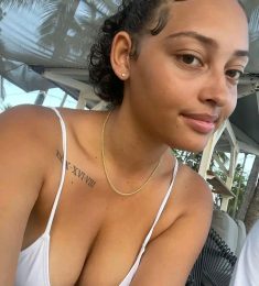 KARINE payet, 20 ans, hétérosexuel, Femmes, Saint-Denis, Réunion, Réunion