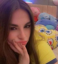 Floriane_escorte, 26 ans, hétérosexuel, Femmes, Bourg-en-Bresse, Auvergne-Rhône-Alpes, France
