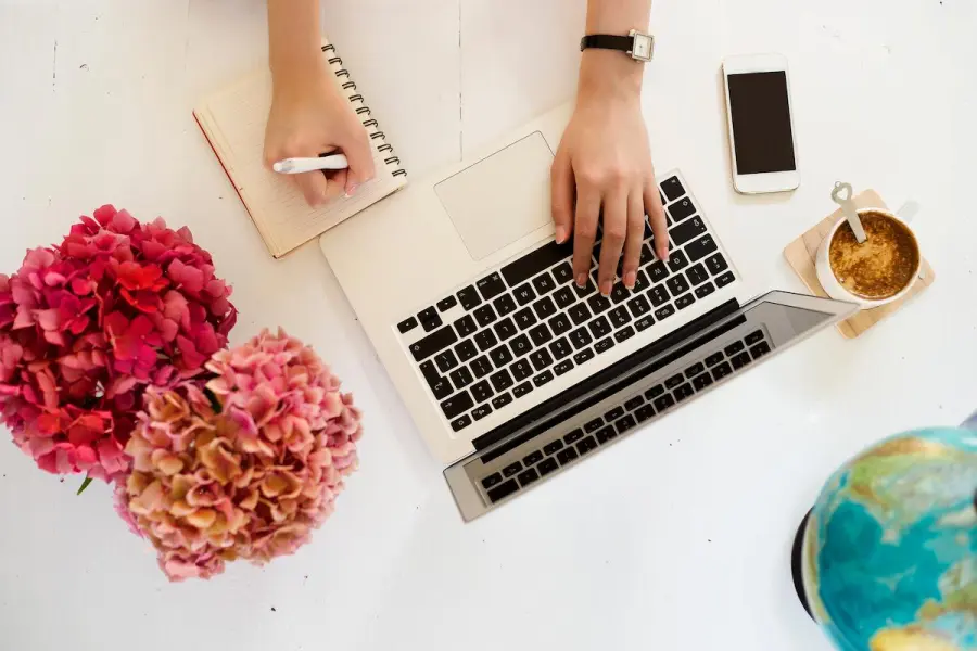 Optimiser son annonce de profil : 9 conseils essentiels pour attirer plus de réponses 8 Profil de rencontre optimisé permettant de créer de meilleurs premiers échanges