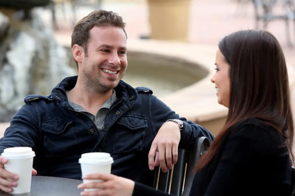 Réussir son premier date : 10 conseils clés pour séduire vraiment 12 confiance en soi premier date assurance seduction evolution rencontres futures