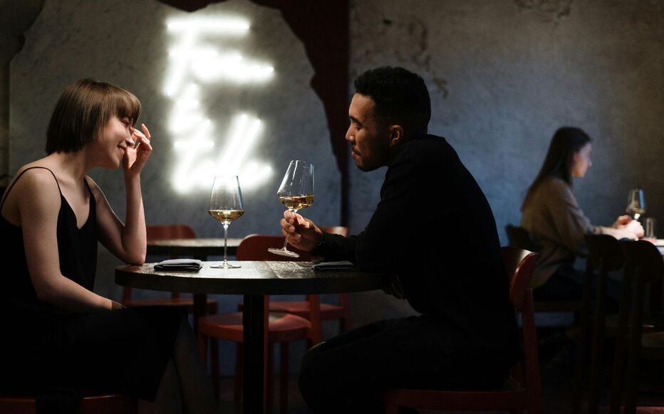 erreurs premier date comportement a eviter distraction telephone maladresse rencontre