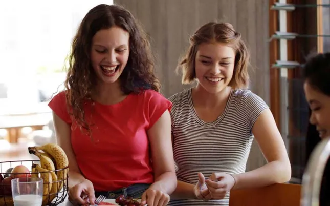 échange adulte discussion en ligne qualité relation virtuelle