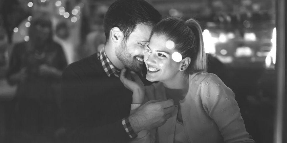 quoi dire au premier rendez-vous gérer un blanc conversation silence gênant rester naturel relancer discussion