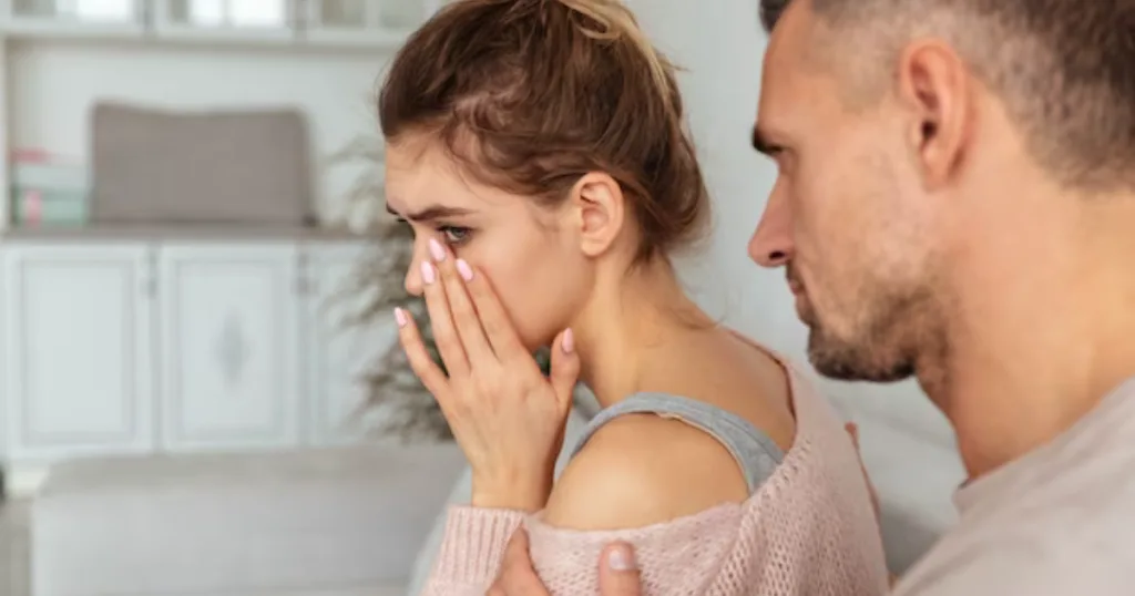 Le manque émotionnel dans la relation peut expliquer pourquoi les couples deviennent infidèles