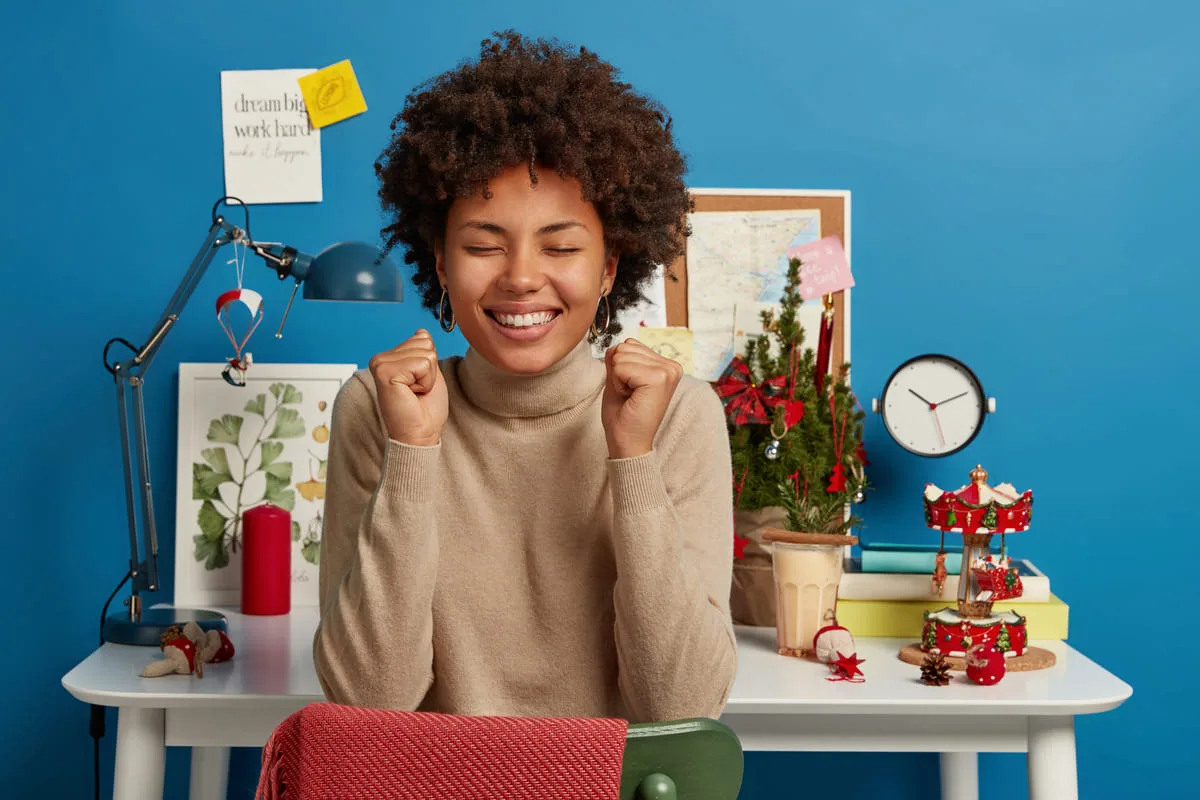 Se préparer avant un premier rendez-vous : 12 conseils essentiels pour mettre toutes les chances de son côté 7 Travailler sa confiance avant un premier rendez-vous sans jouer un rôle