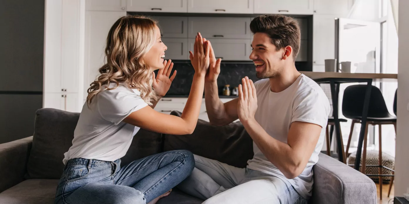 Communication dans le couple : 10 conseils pour mieux se comprendre 1 Communication dans le couple et dialogue entre partenaires