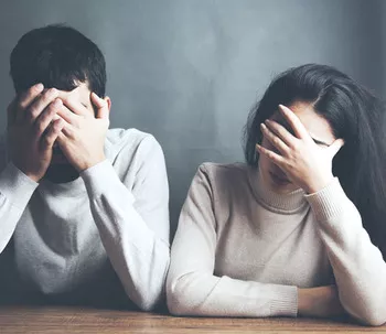 Couple en crise : les signes qui ne trompent pas 5 Couple en crise confronté à une baisse de proximité et d'intimité