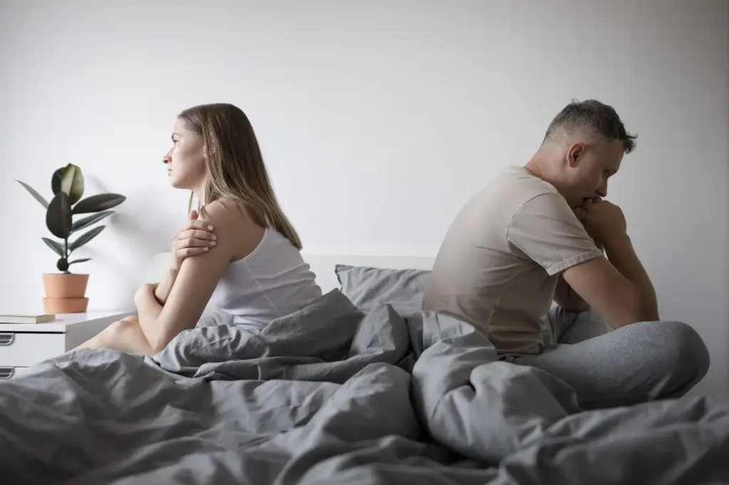 Communication dans le couple : 10 conseils pour mieux se comprendre 5 Couple qui retrouve progressivement le dialogue après une période difficile